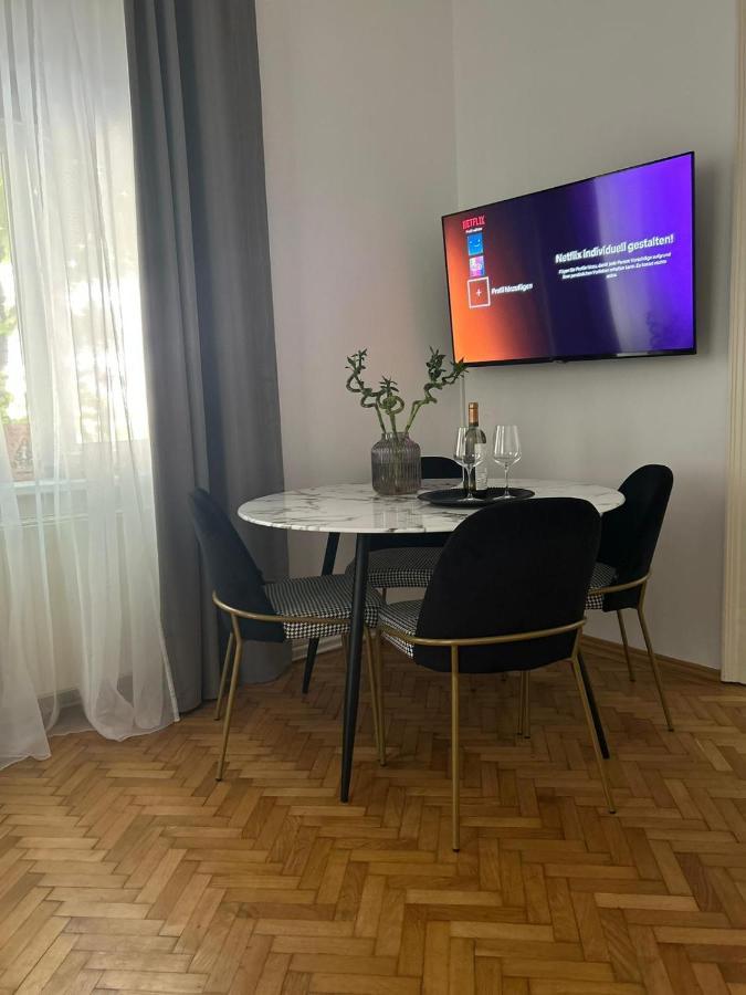 Apartment 5 Min Schoenbrunn Gloriette, Direct To City Center, Free Parking ウィーン エクステリア 写真