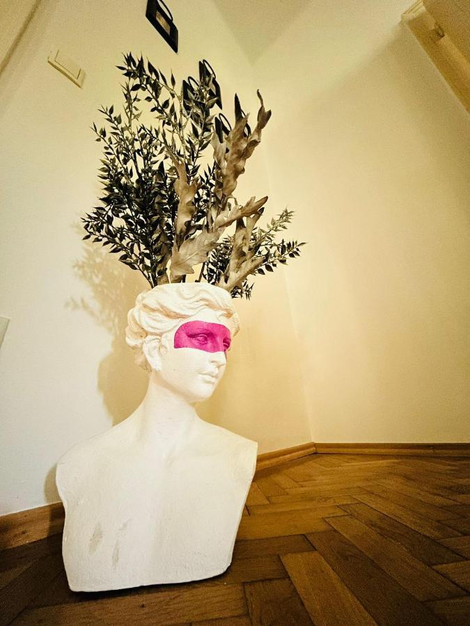 Apartment 5 Min Schoenbrunn Gloriette, Direct To City Center, Free Parking ウィーン エクステリア 写真