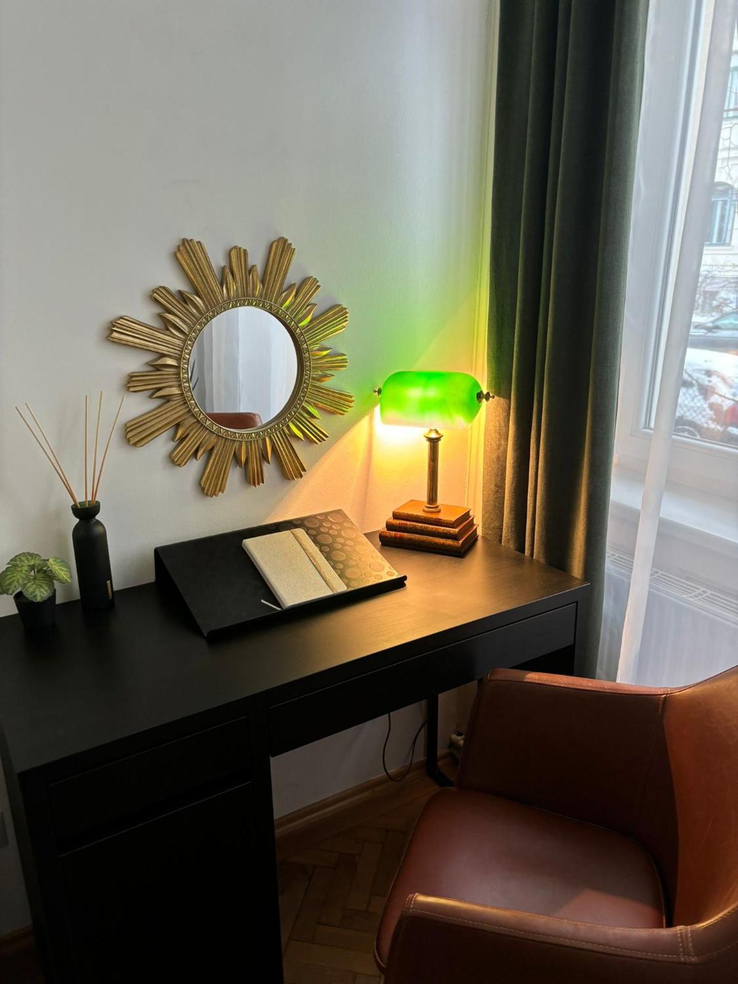 Apartment 5 Min Schoenbrunn Gloriette, Direct To City Center, Free Parking ウィーン エクステリア 写真