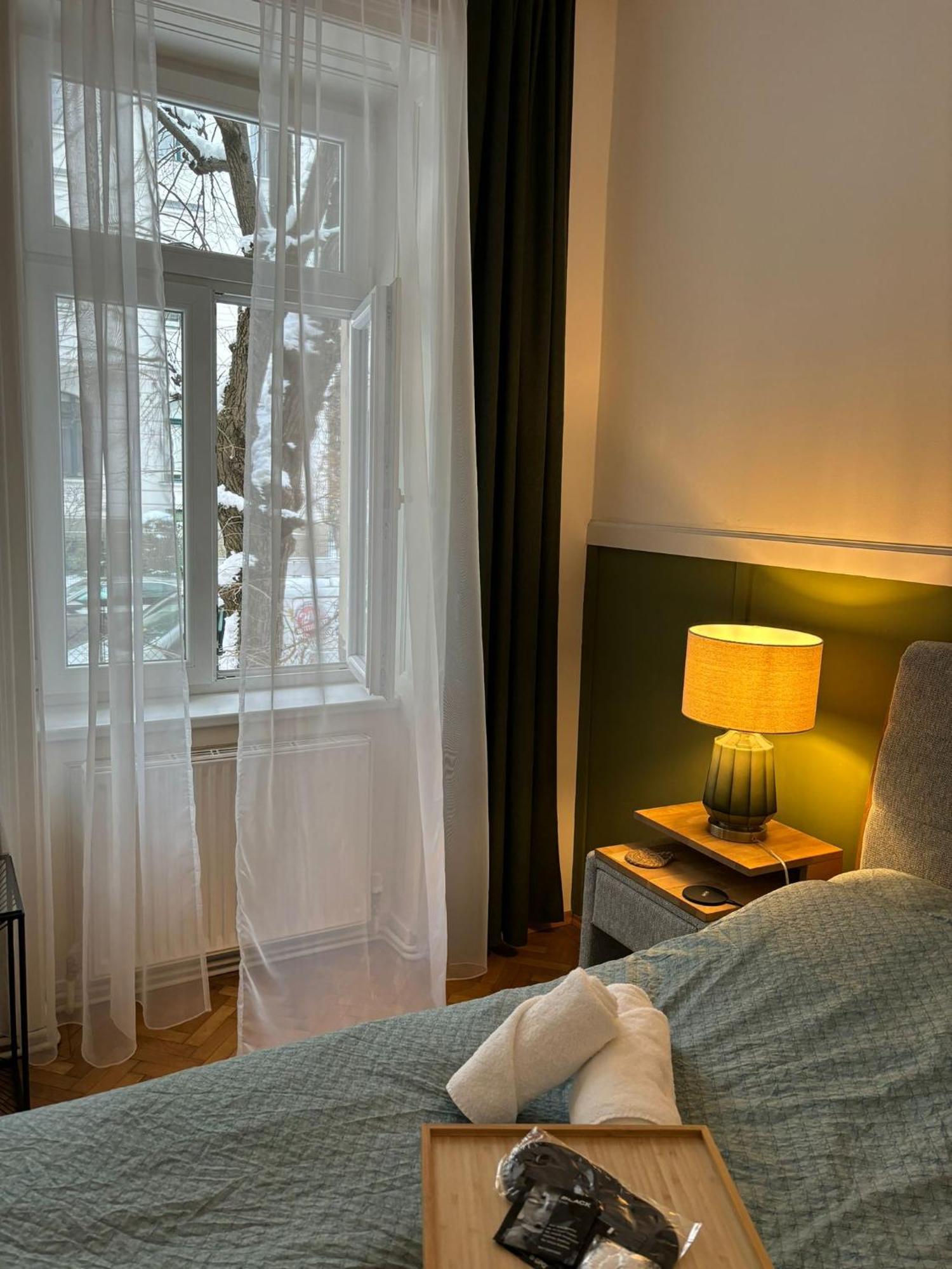 Apartment 5 Min Schoenbrunn Gloriette, Direct To City Center, Free Parking ウィーン エクステリア 写真
